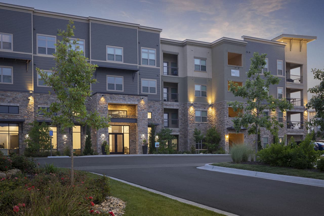 Cyan Southcreek Overland Park Ks 2 of 24