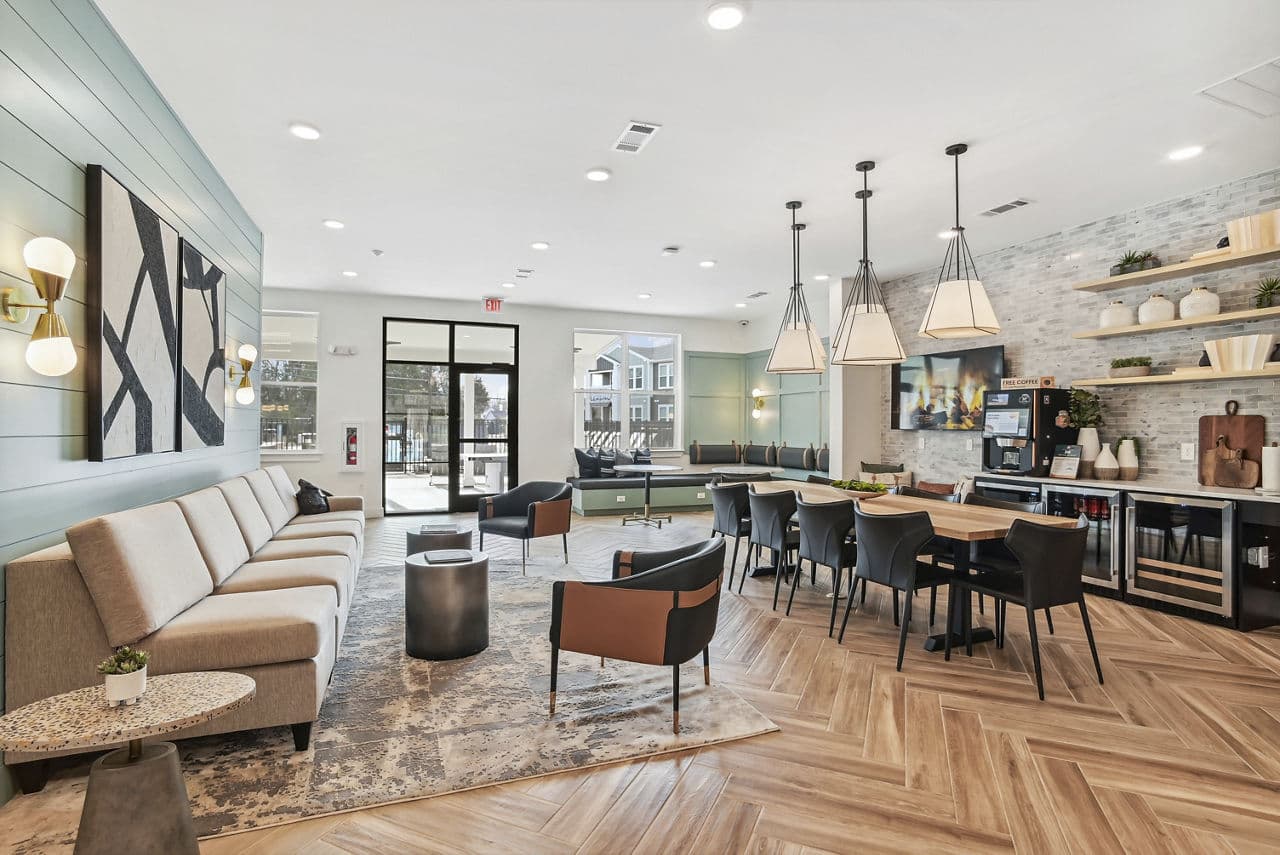 Norwood Steele Creek Apartments 3 of 8
