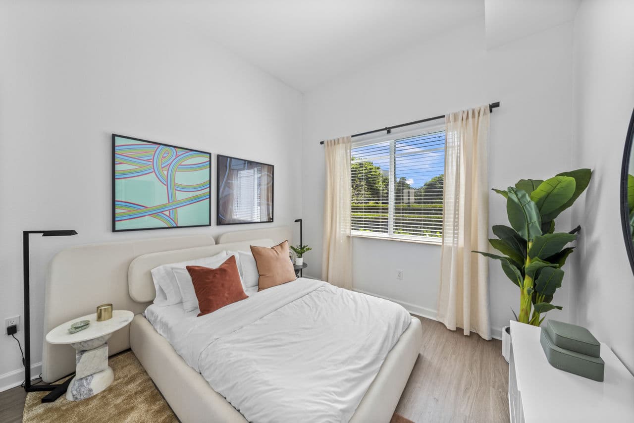 Cordoba Doral Fl 18 of 20