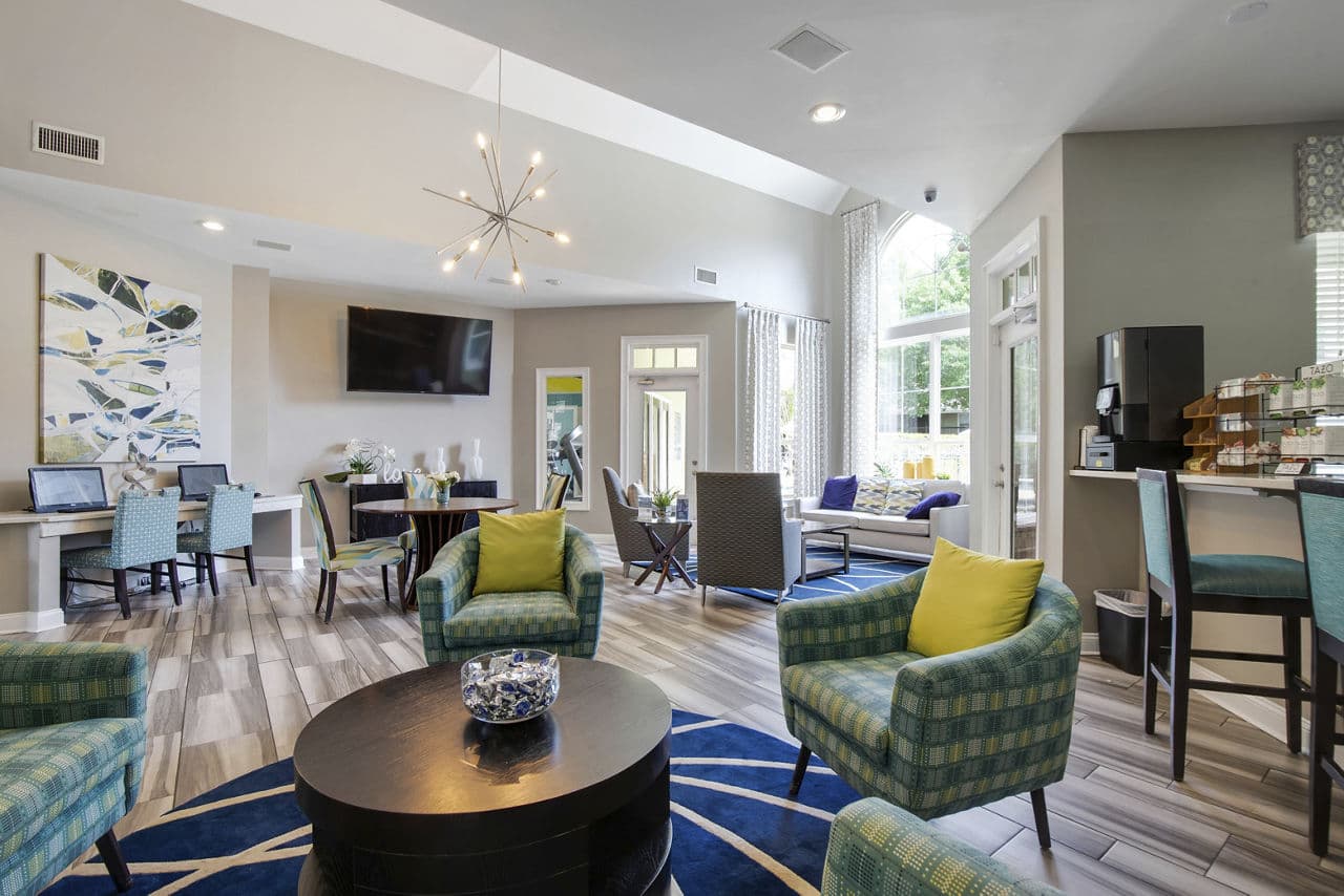 The Madison Apartments 2 of 23