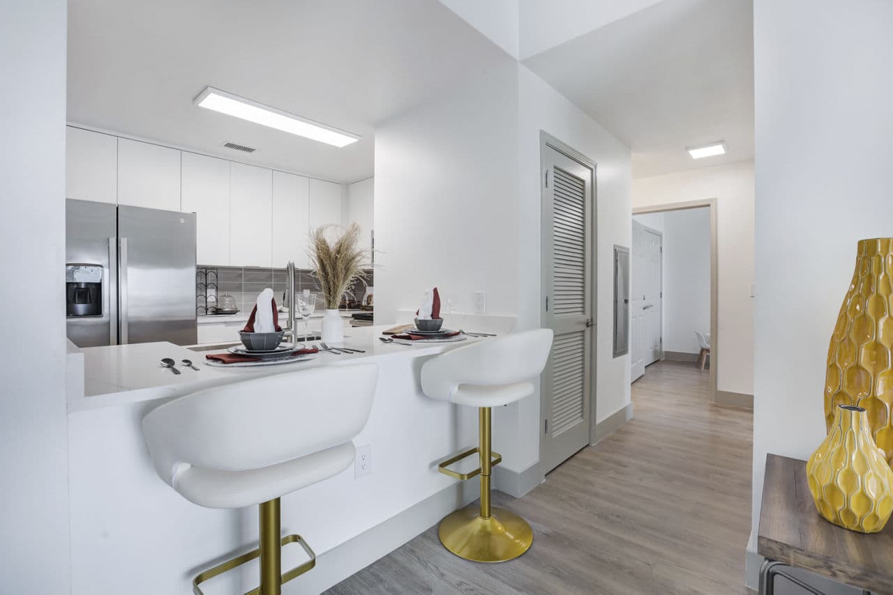 The Kensington Apartments 7 of 24