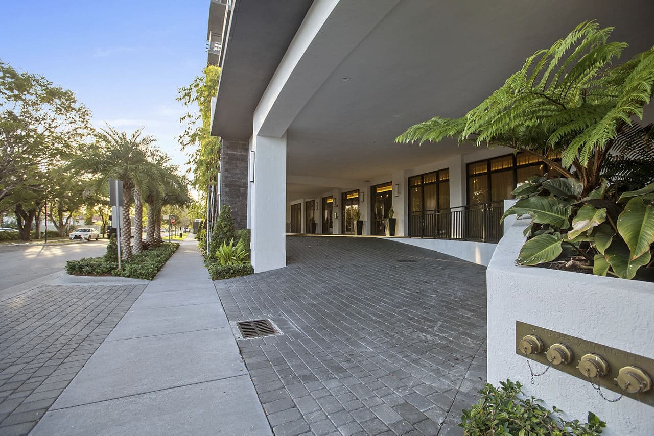 Club Prado West Miami Fl 4 of 25