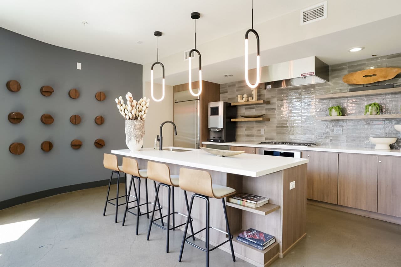 Lohi Gold Denver Co 6 of 18