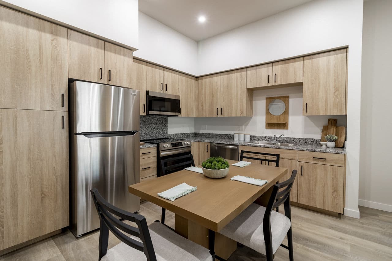 The Grove At Woodlake Apartments Sacramento Ca 13 of 20
