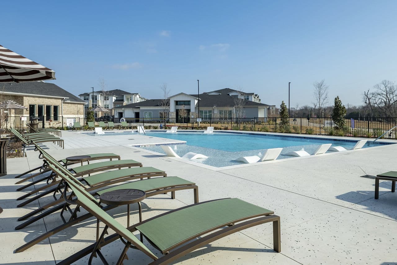Casitas At Elevon Lavon Tx 2 of 20