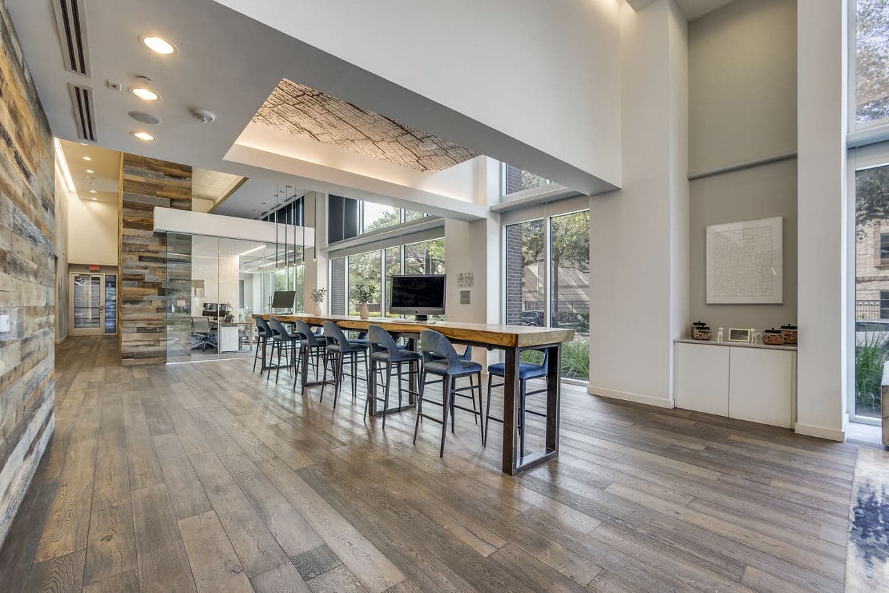 Avenue Grove 5 of 8