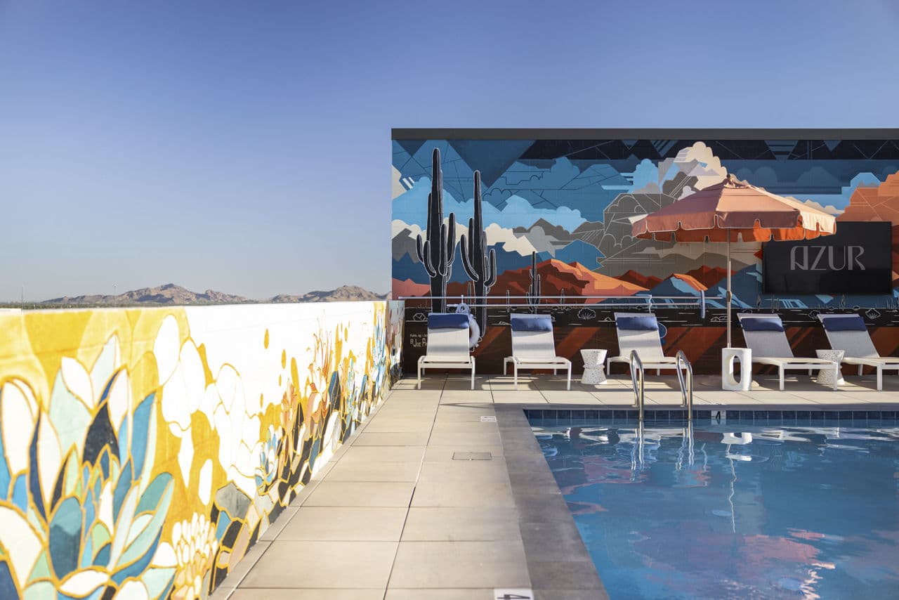 Azur Phoenix Az 8 of 26
