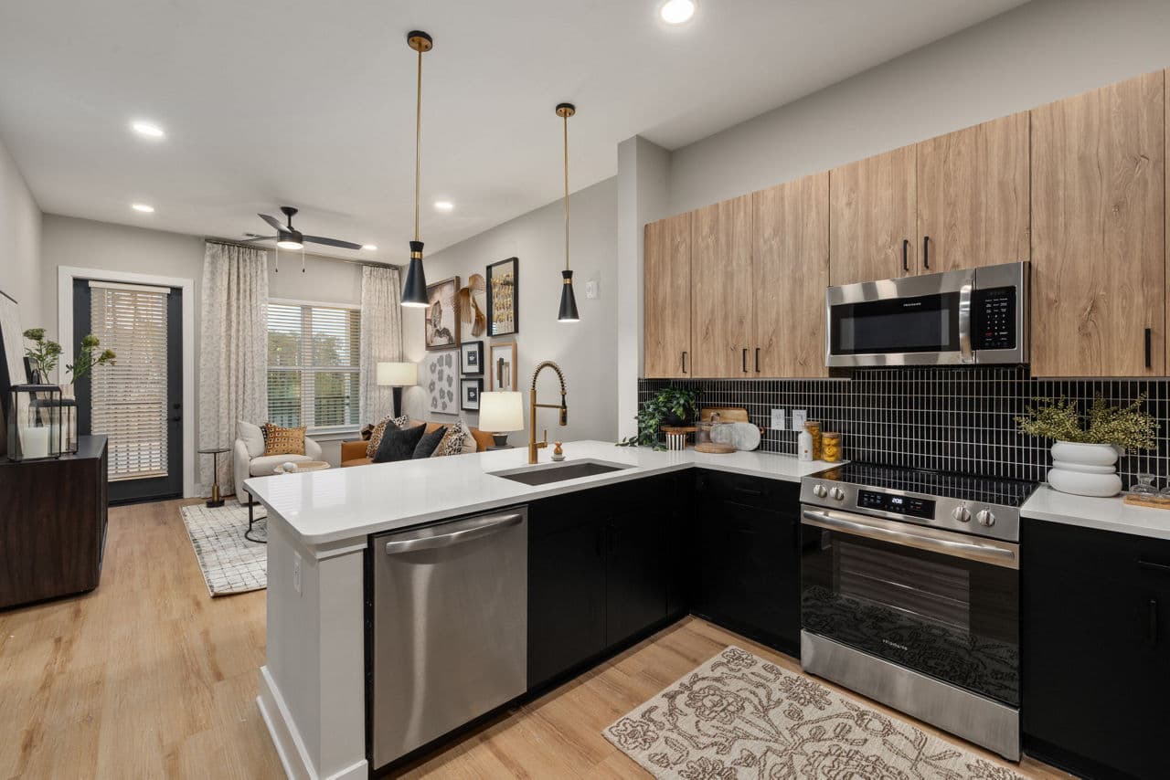 Emorie Apartments And Townhomes Cary Nc 18 of 28