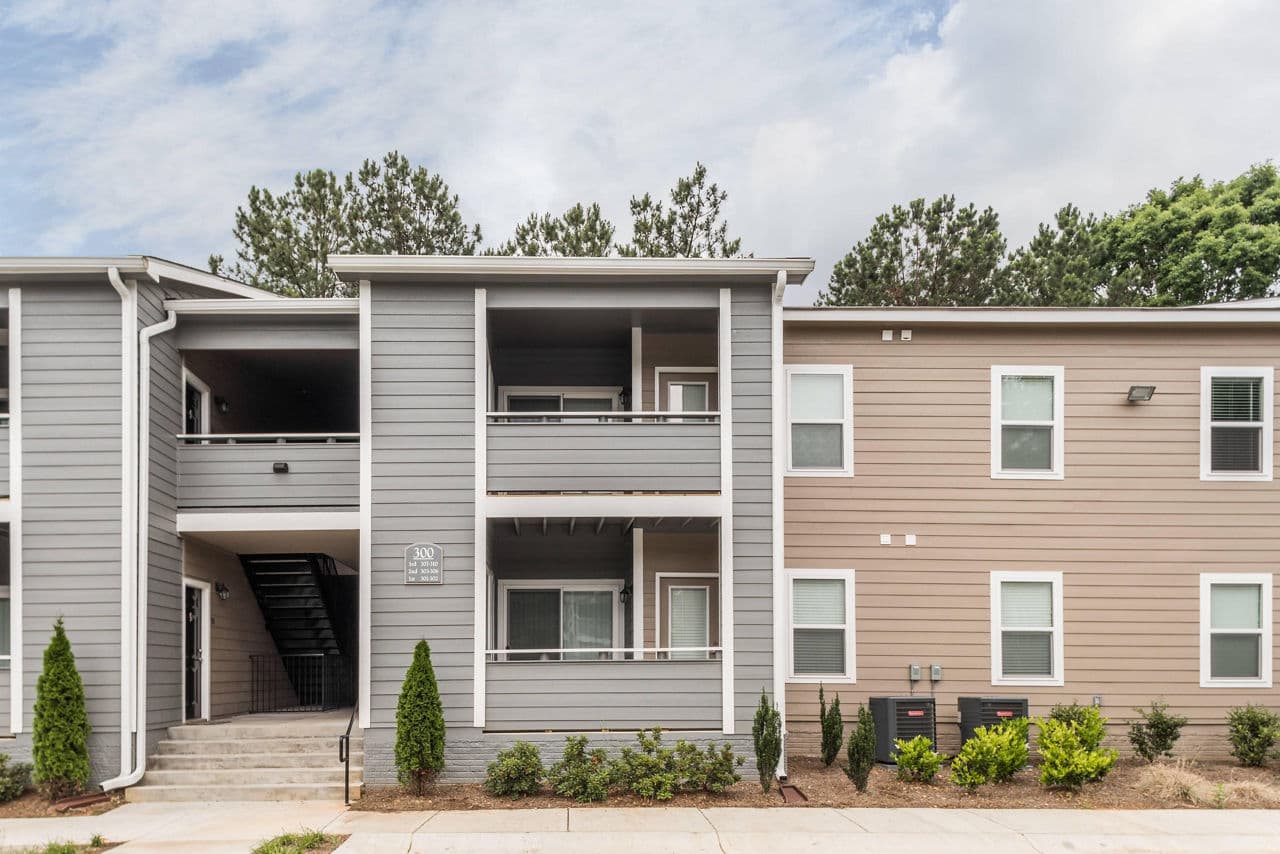 Crestmont Apartments 10 of 29