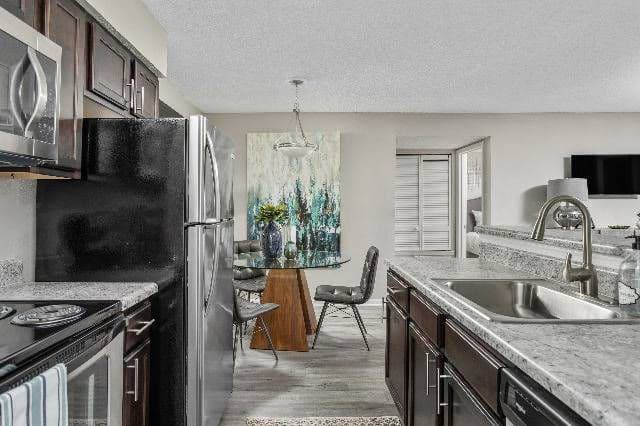 Crestmont Apartments 26 of 29