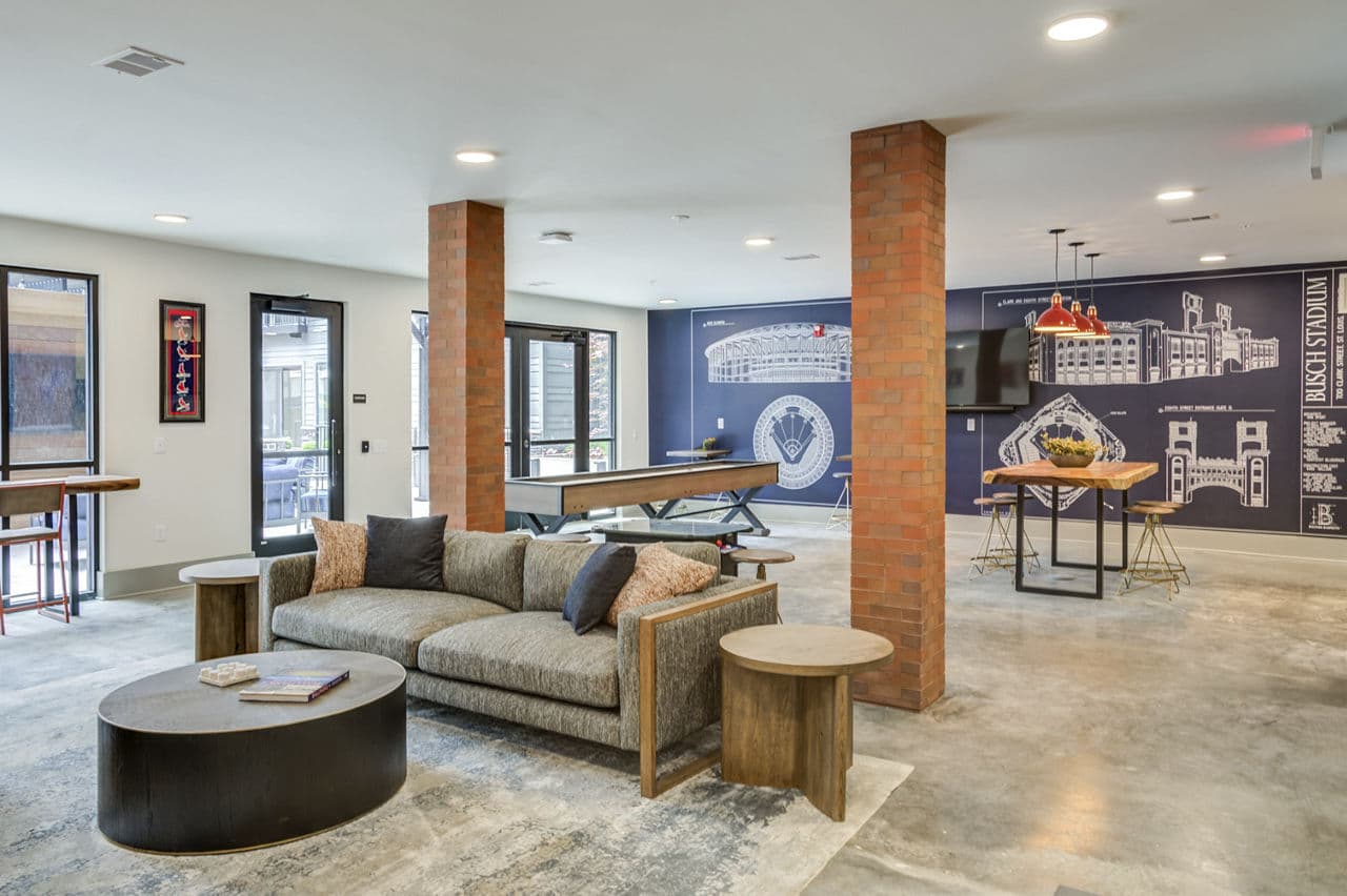 11Th Spruce St Louis Mo 2 of 21