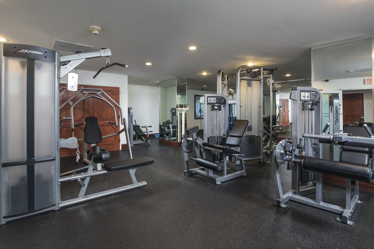 Yacht Club At Brickell Apartments Miami Fl 10 of 23