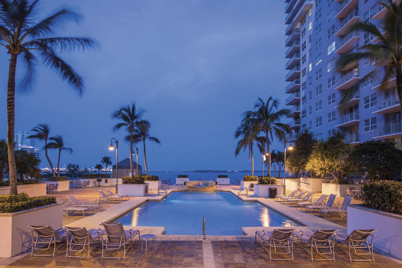 Yacht Club At Brickell Apartments Miami Fl 4 of 23