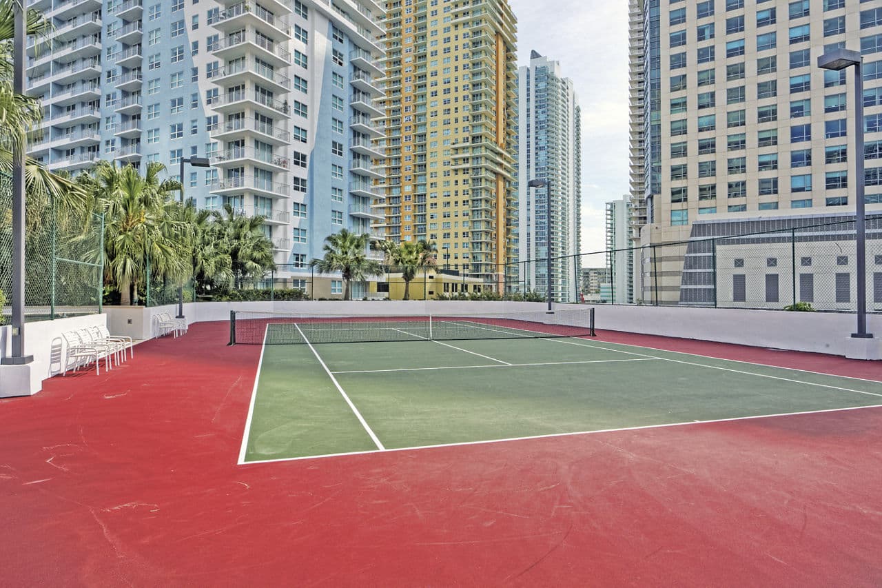 Yacht Club At Brickell Apartments Miami Fl 14 of 23