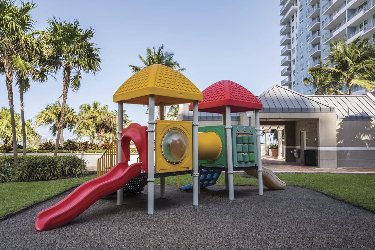 Yacht Club At Brickell Apartments Miami Fl 15 of 23