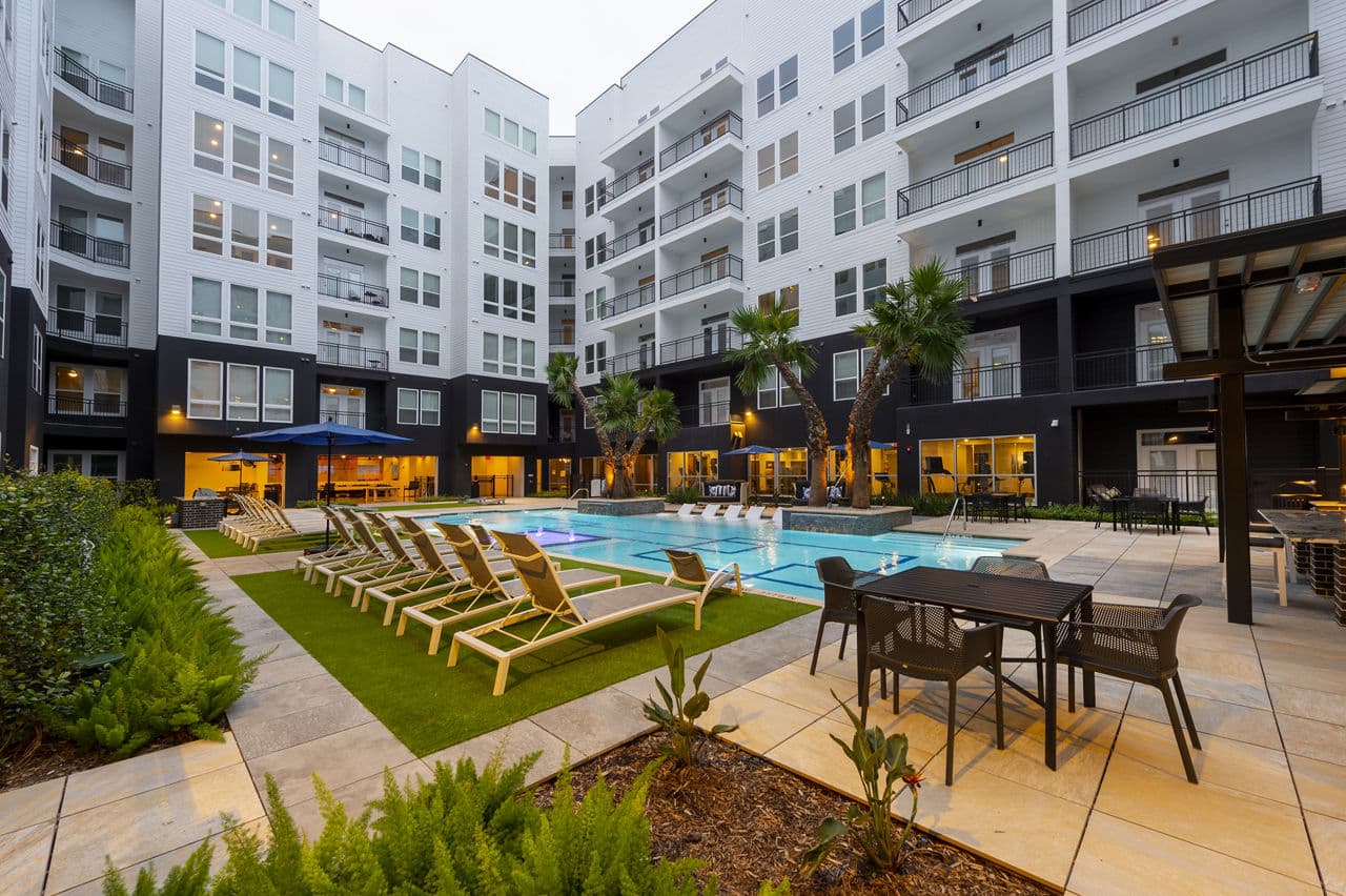 611 Shepherd Houston Tx 2 of 13