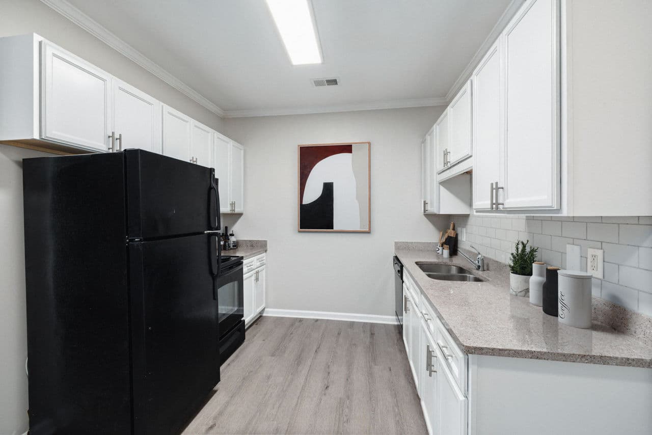 The Summit on 401 Apartments 8 of 14