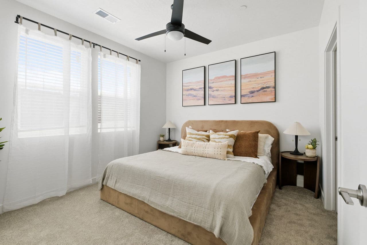 The Henley Apartments 27 of 30
