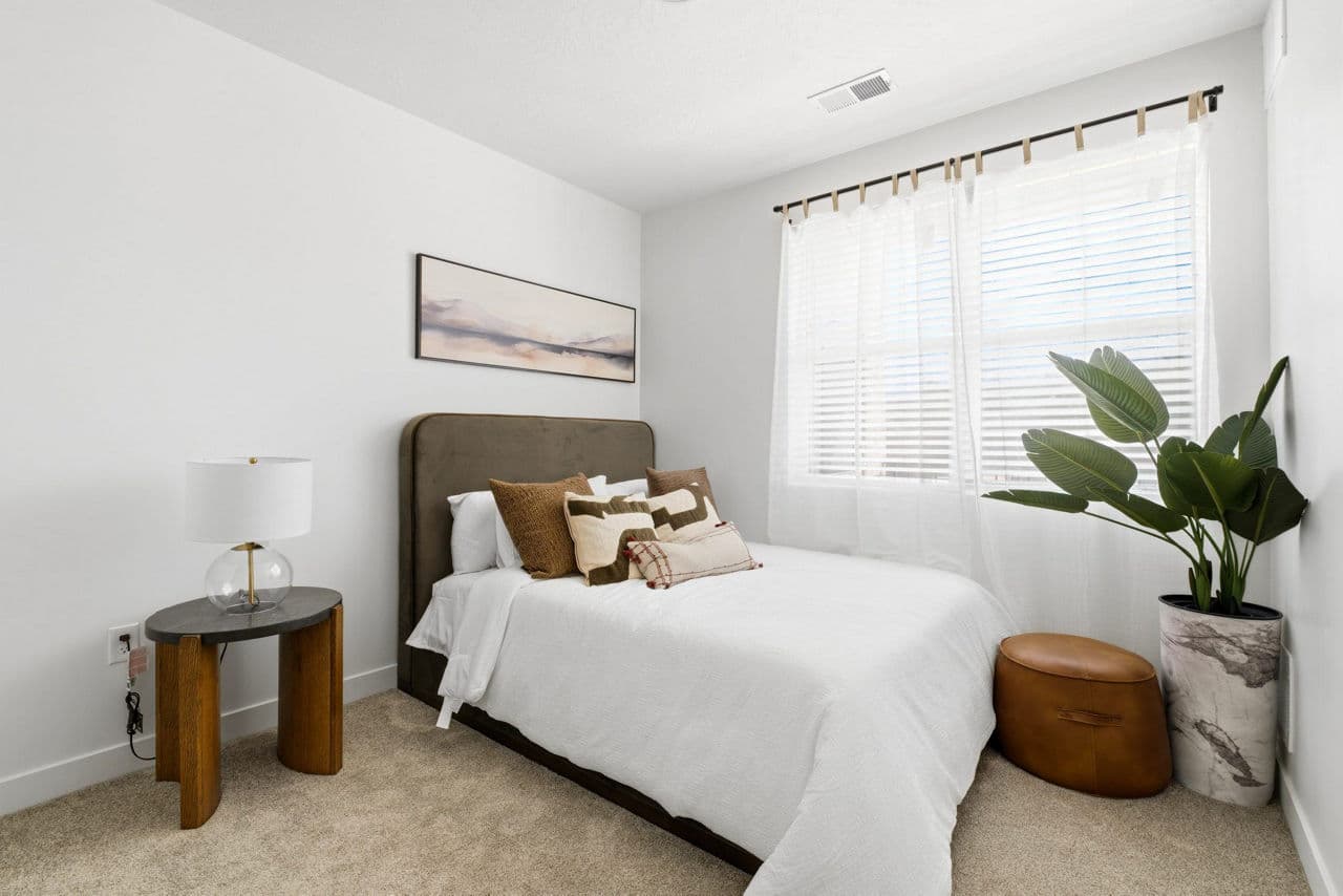 The Henley Apartments 28 of 30