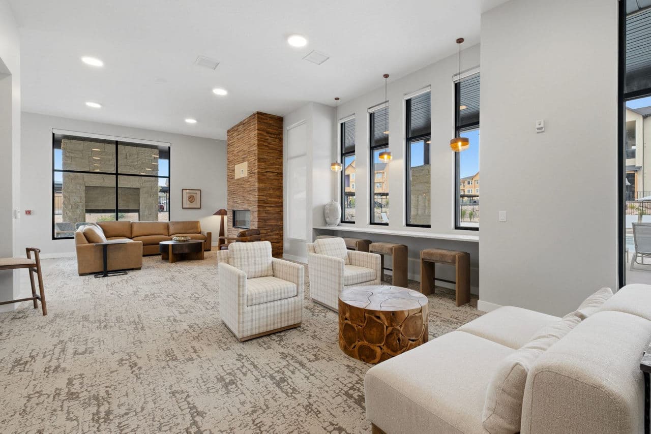 The Henley Apartments 7 of 30