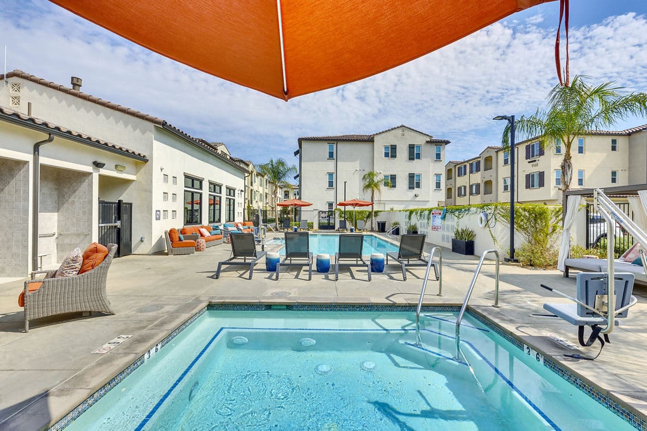 The Hawthorne Apartments 2 of 19