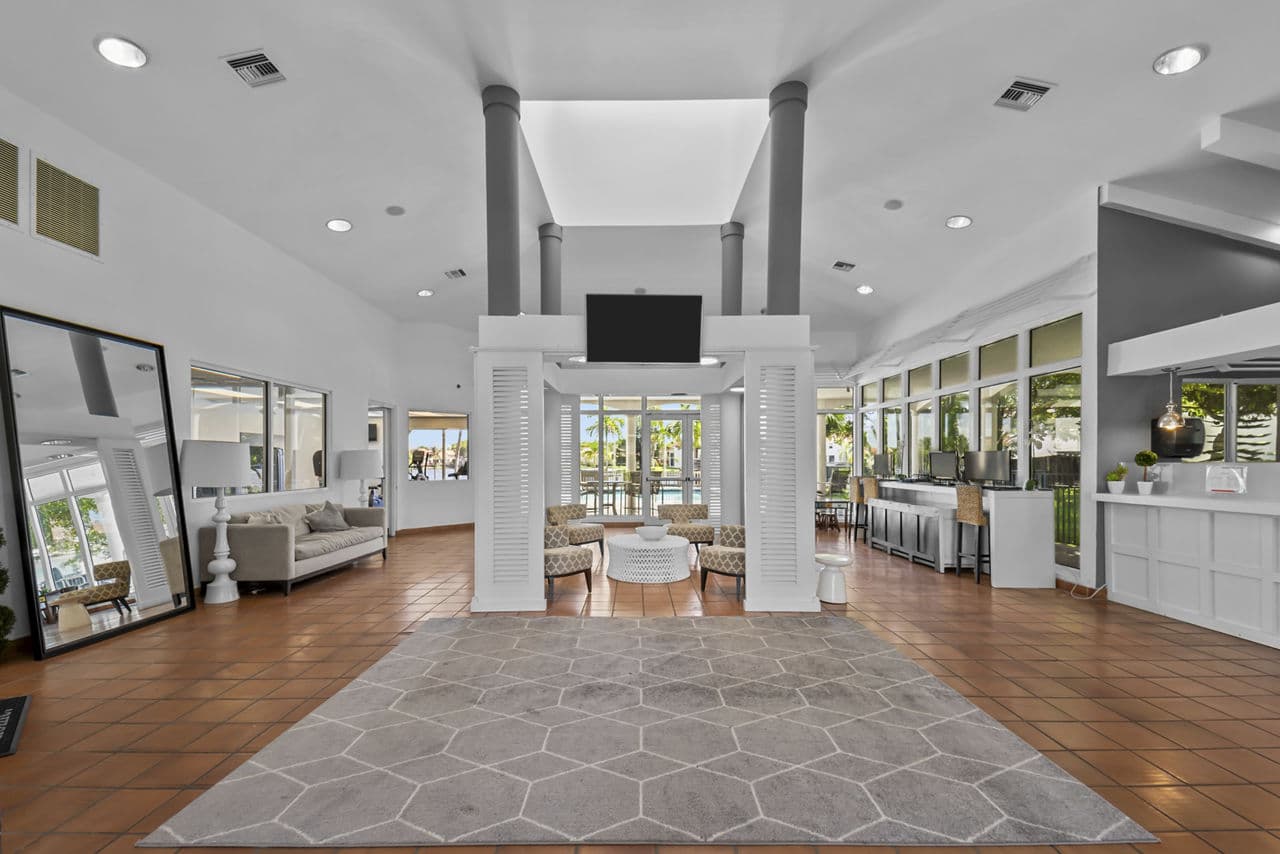 La Vue At Emerald Pointe Hollywood Fl 11 of 30