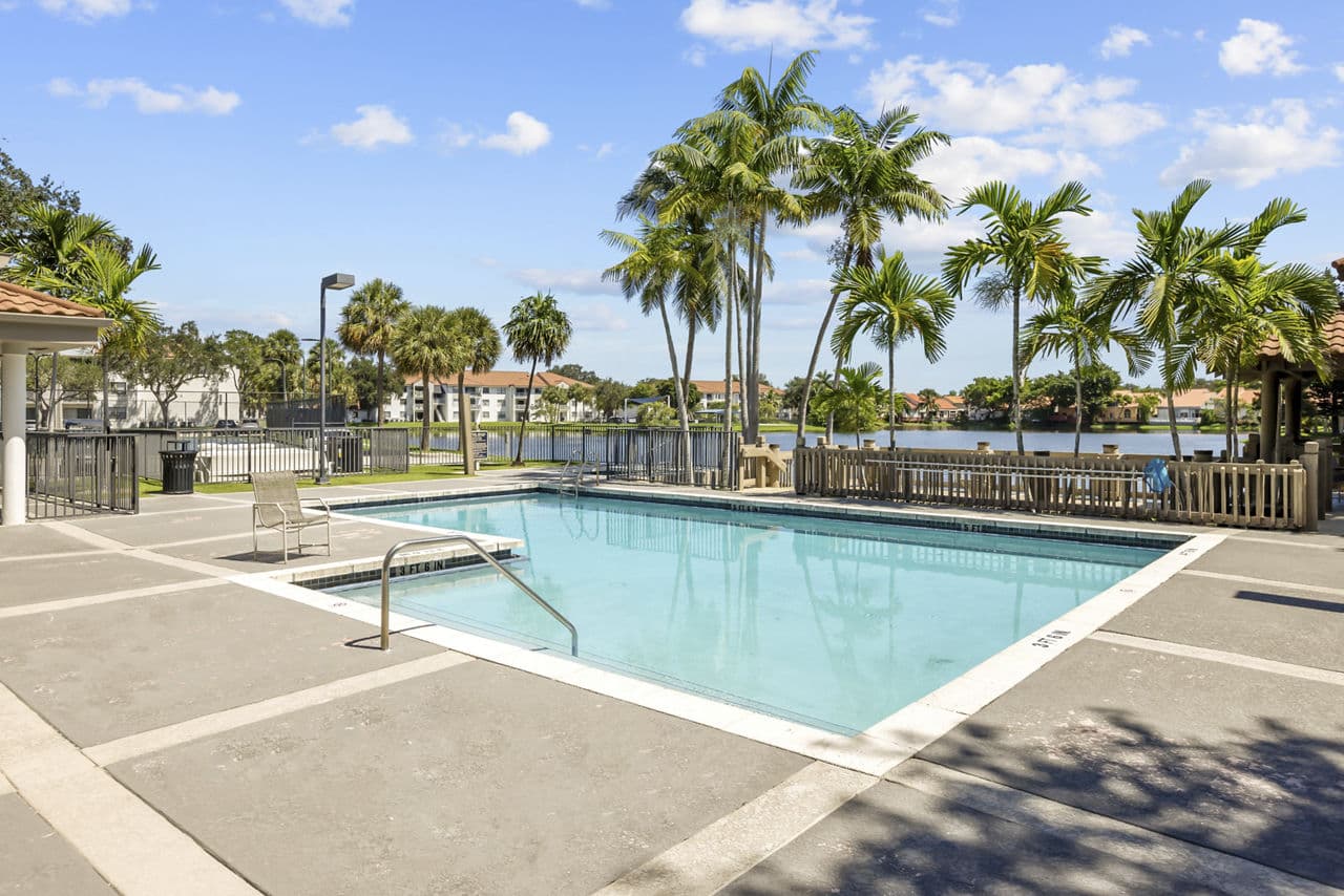 La Vue At Emerald Pointe Hollywood Fl 6 of 30