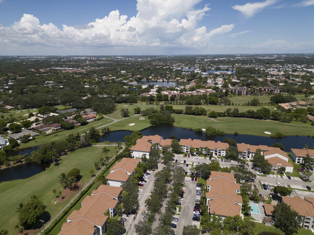 La Vue At Emerald Pointe Hollywood Fl 22 of 30