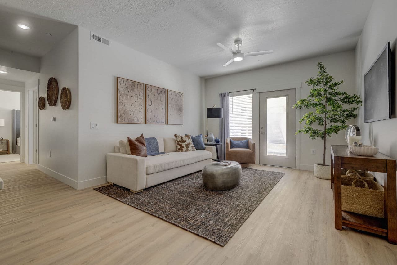 The Everly Farmington Ut 7 of 20