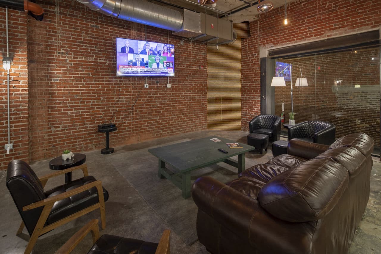 West Lofts 5 of 8