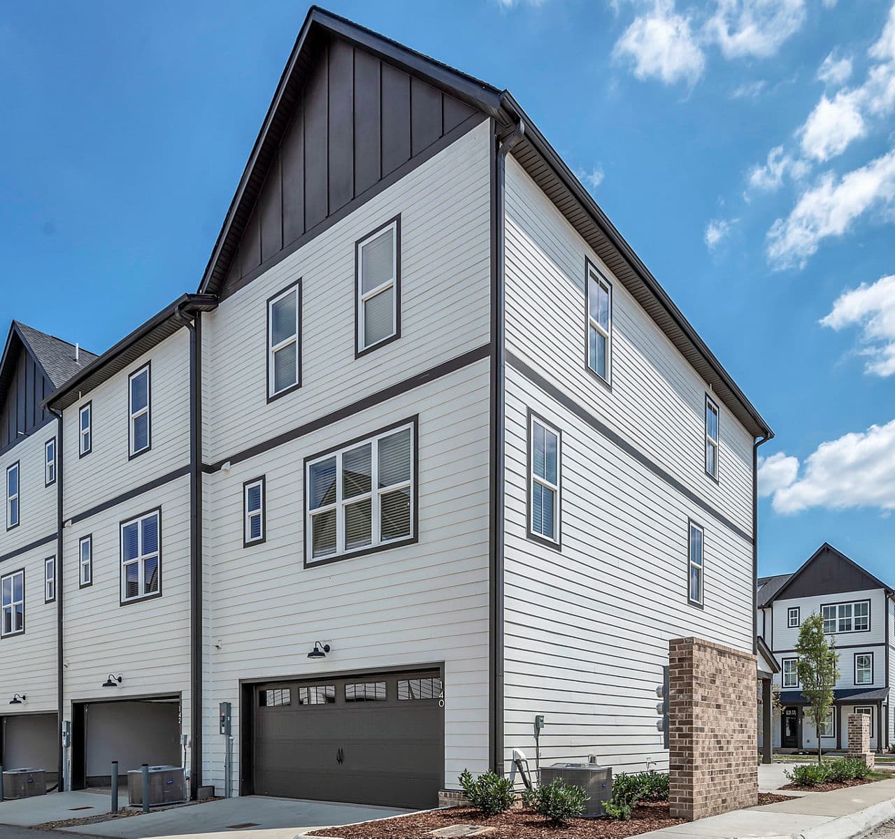 The Aria Townhomes 2 of 8