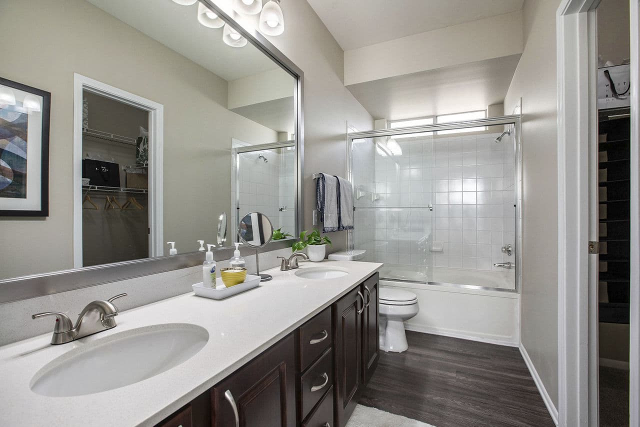 Monte Vista Apartments 24 of 25