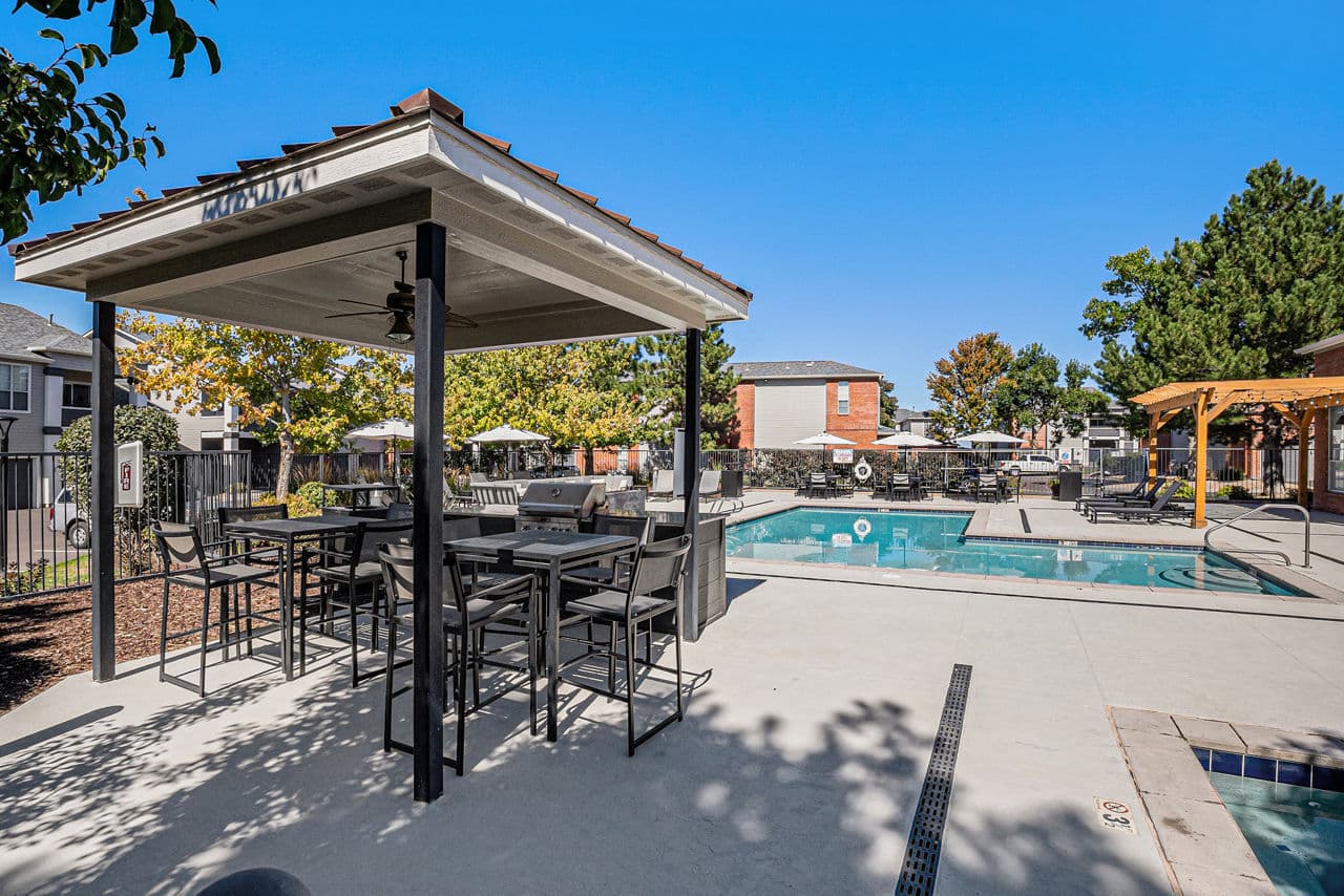 Monte Vista Apartments 3 of 25