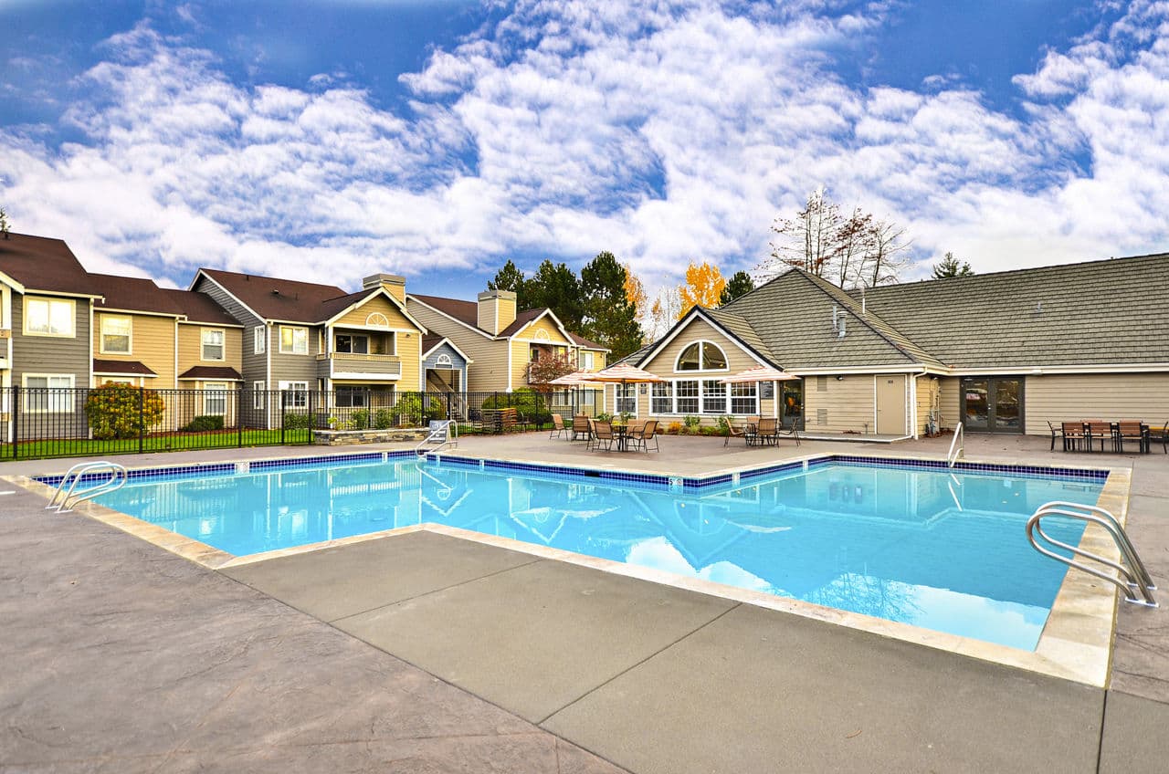 Bay Court At Harbour Pointe Apartments Mukilteo Wa 14 of 38