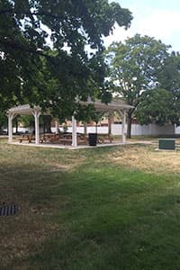 St. Antoine Gardens 2 of 4