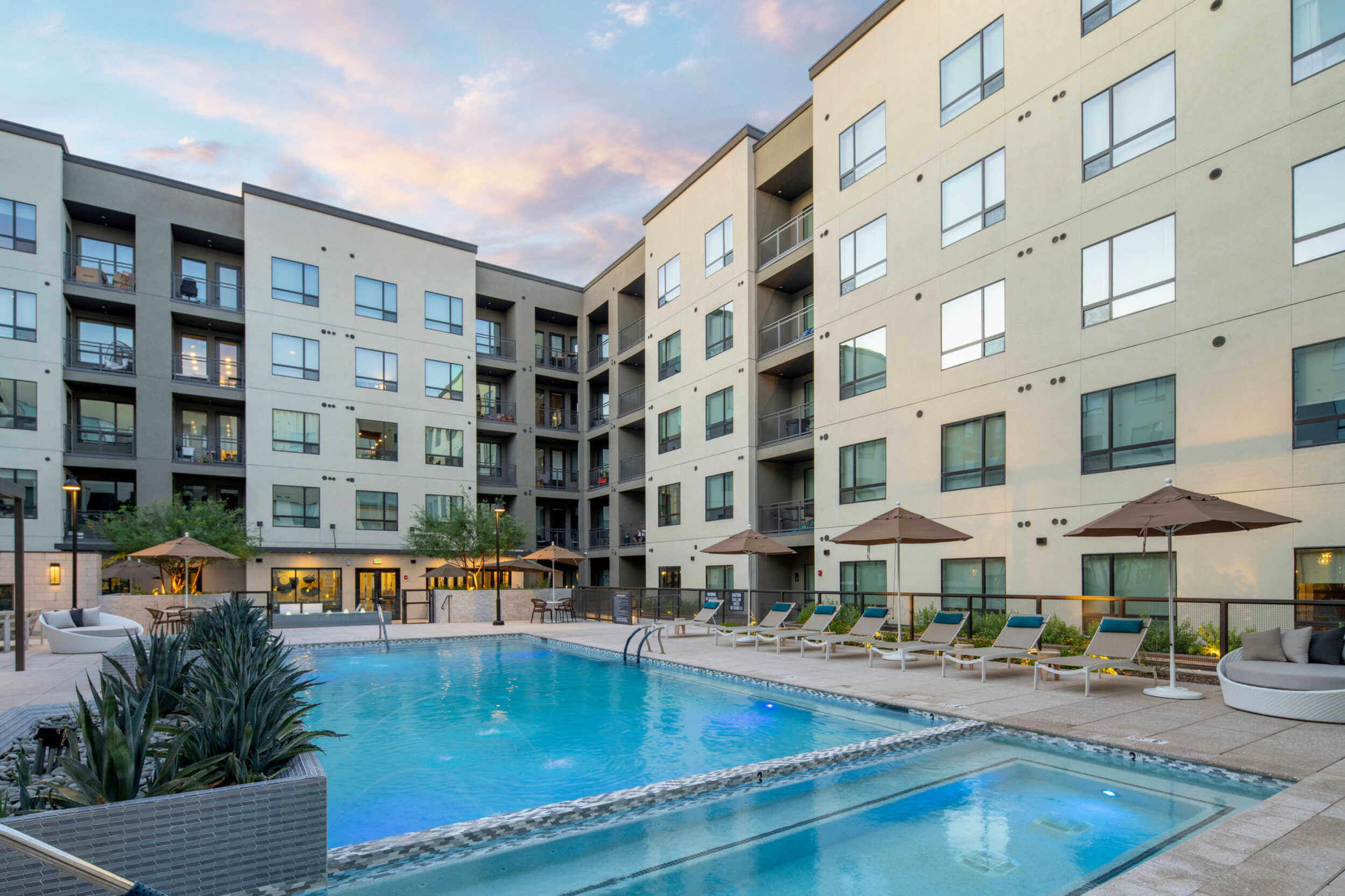 The Quincy at Kierland 3 of 4