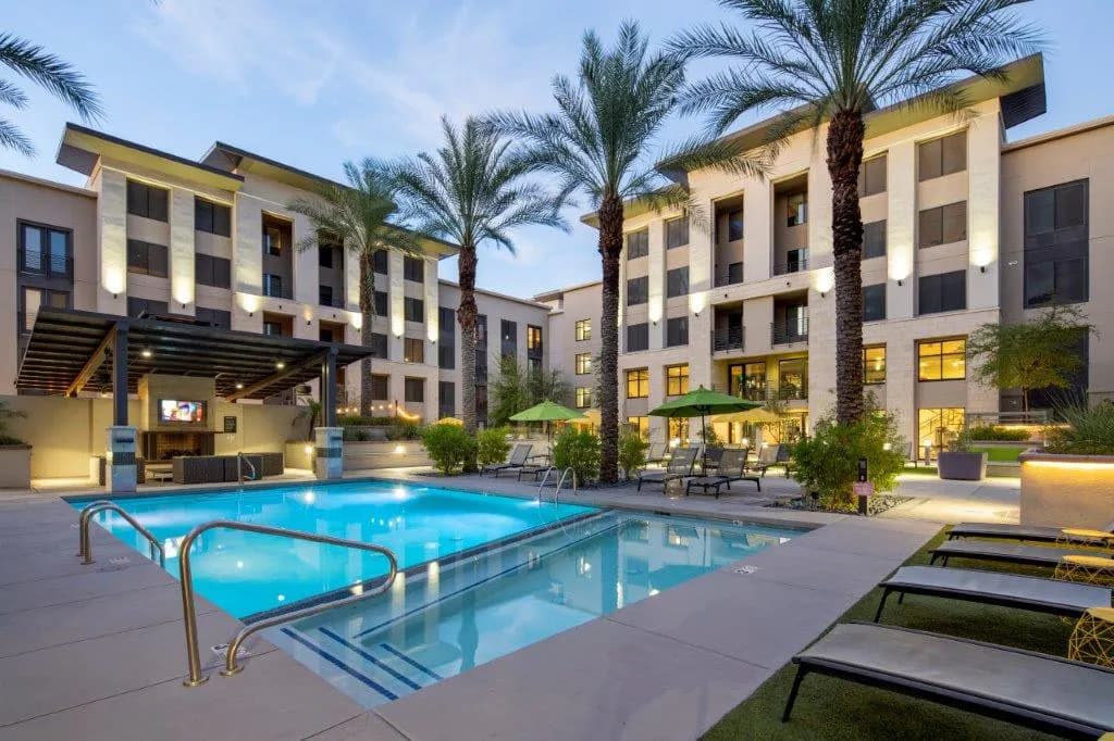 Arts District 12 of 16