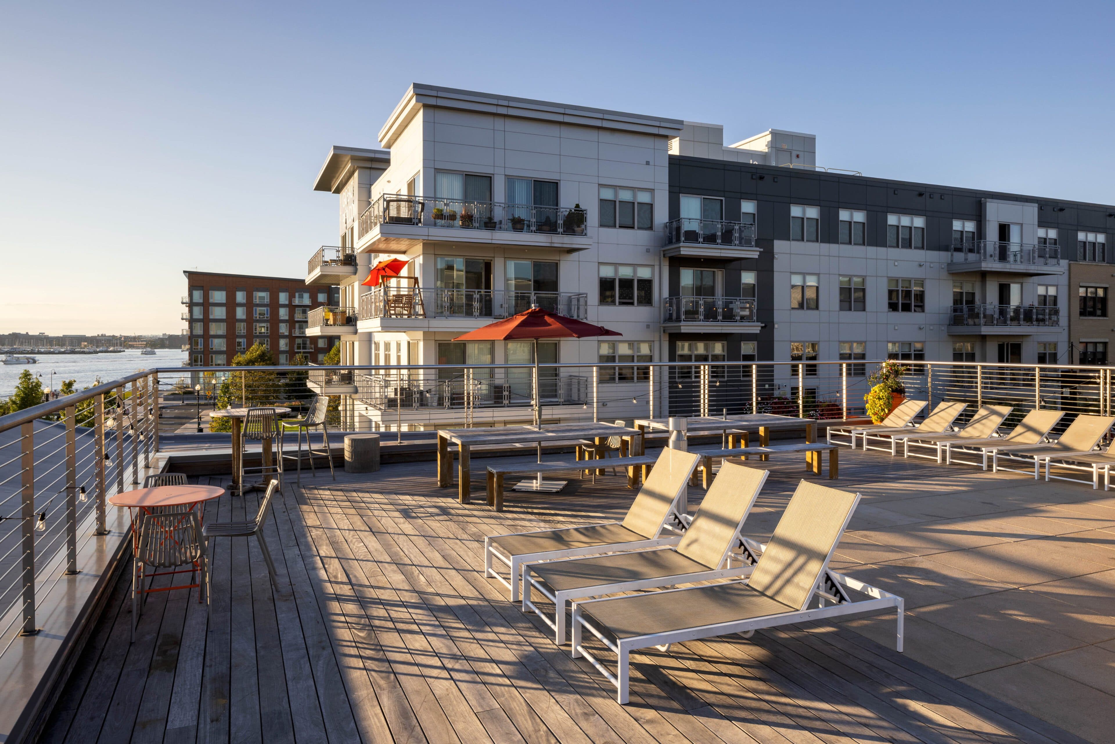 Portside 28 of 48