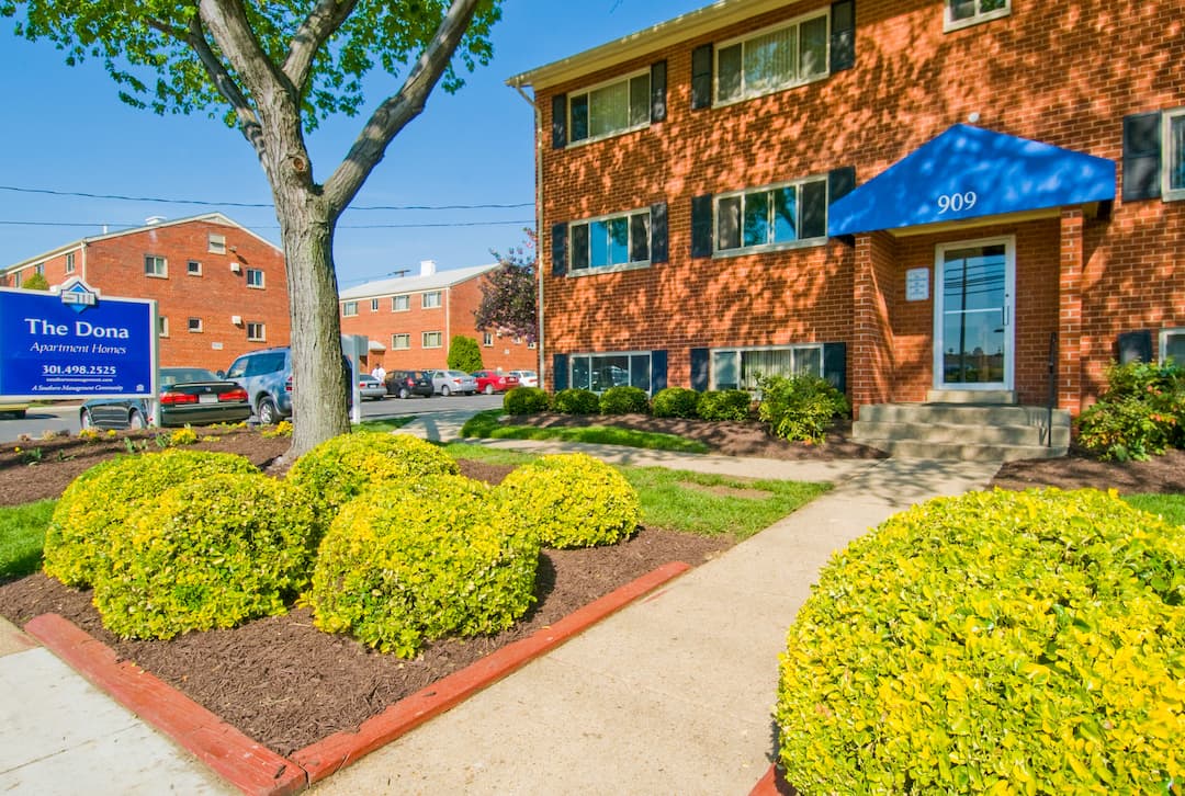 Middletowne & The Dona 20 of 38