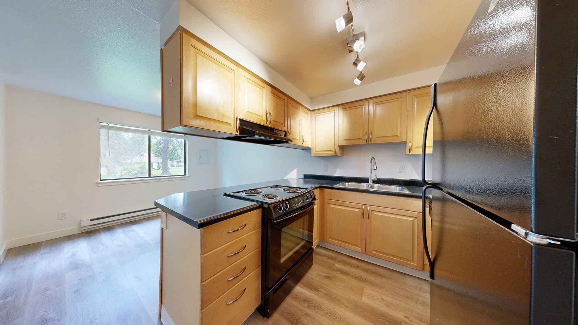 Tualatin Heights 1 of 5