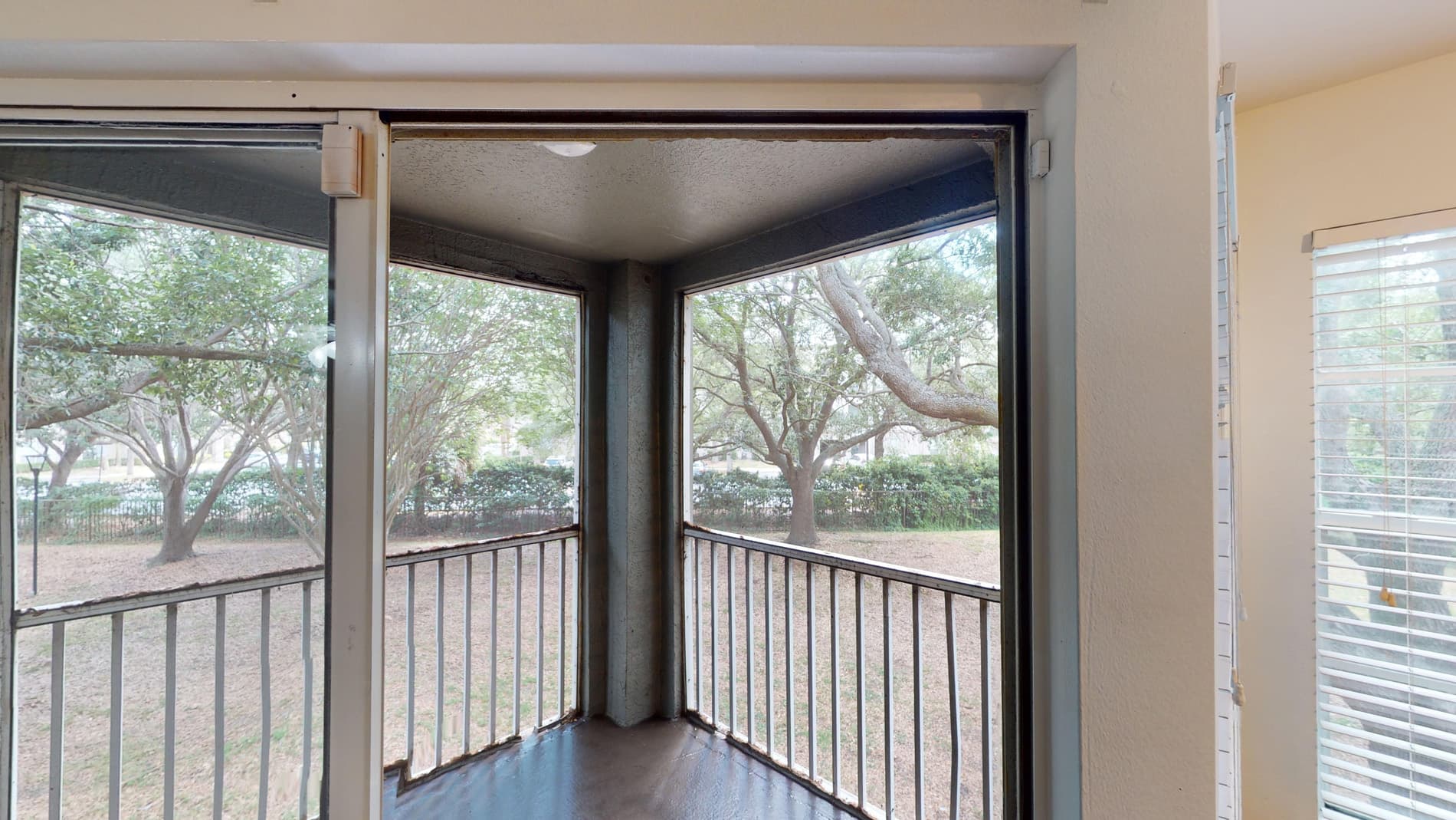 Arbors at Lee Vista 3 of 5