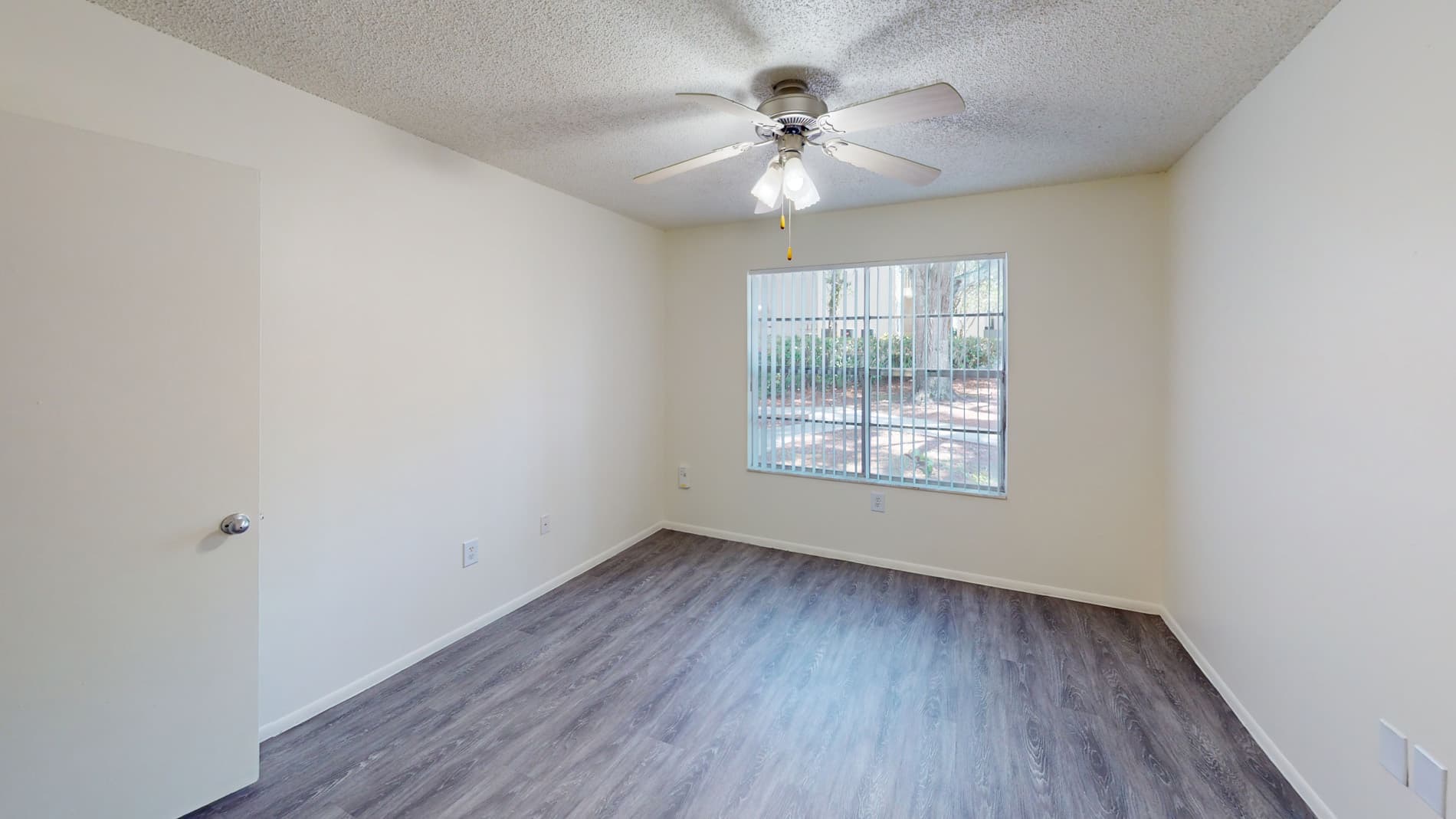 Lakewood Place 3 of 5