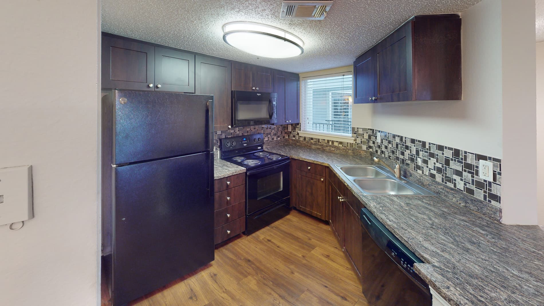 Regatta Shores 2 of 4