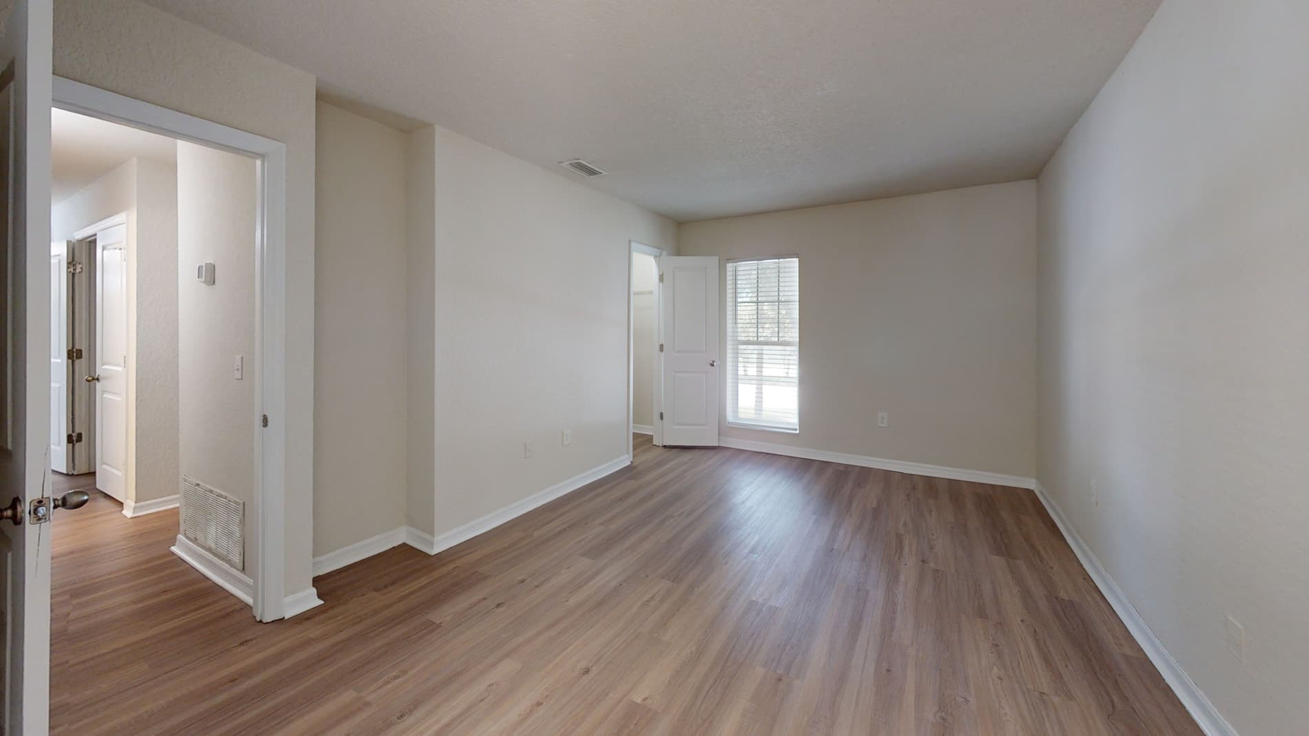 The Breyley Apartments 3 of 5