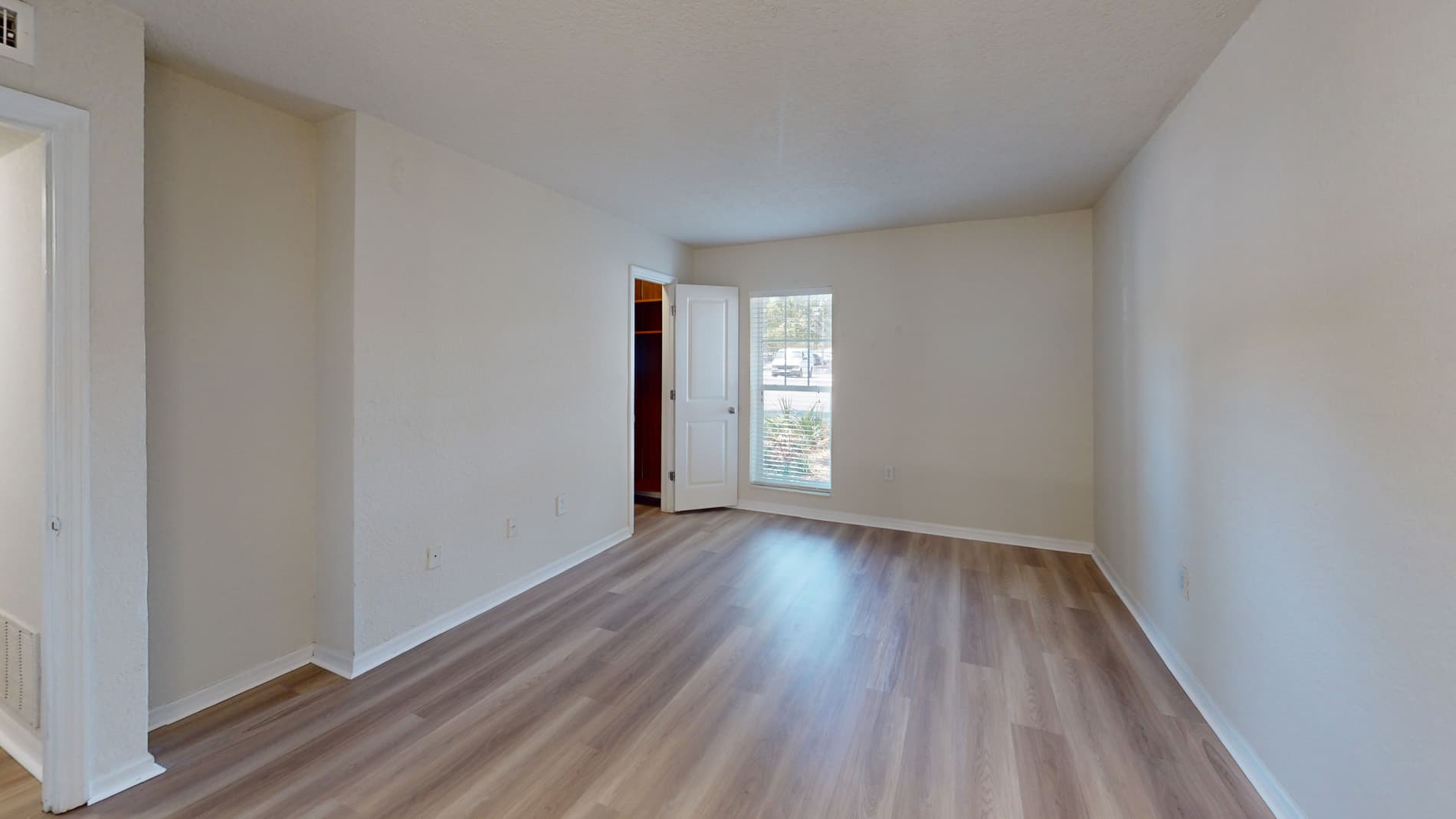 The Breyley Apartments 3 of 5