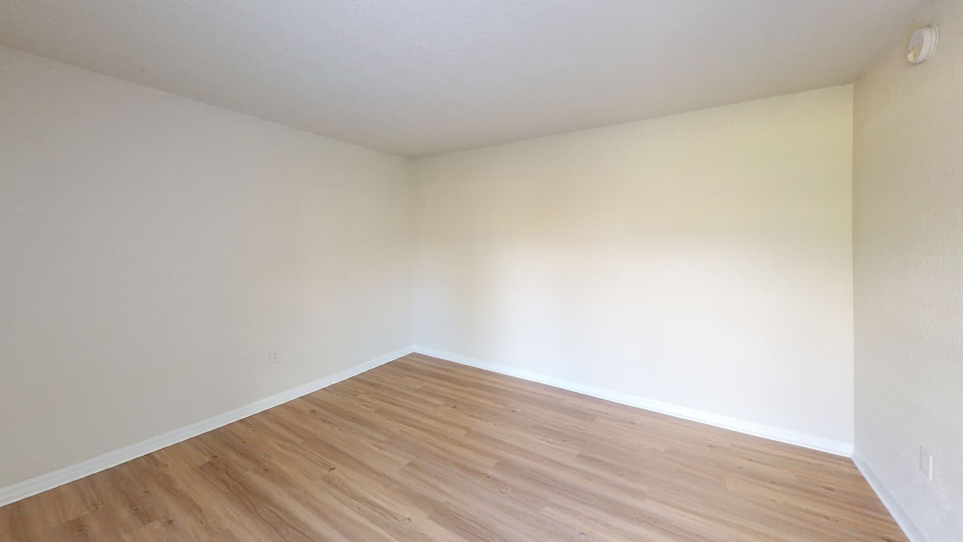 The Breyley Apartments 3 of 5