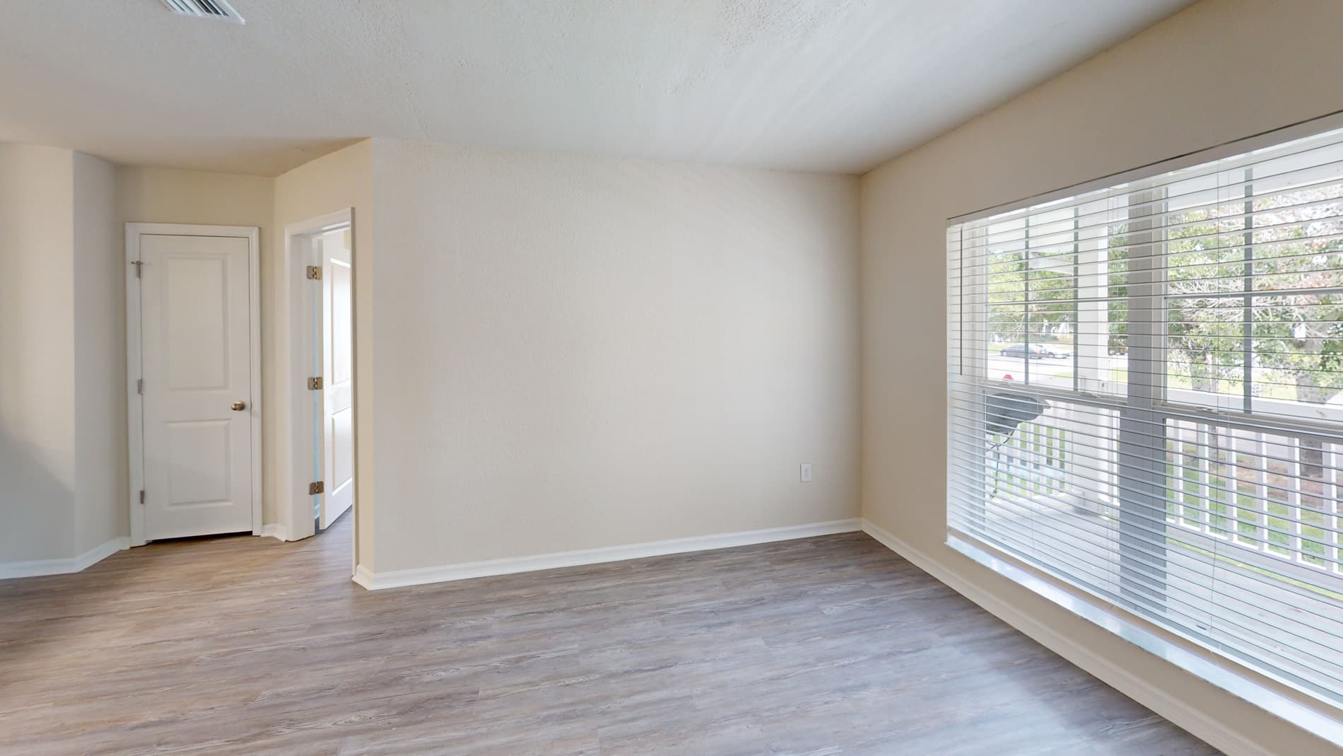 The Breyley Apartments 2 of 5