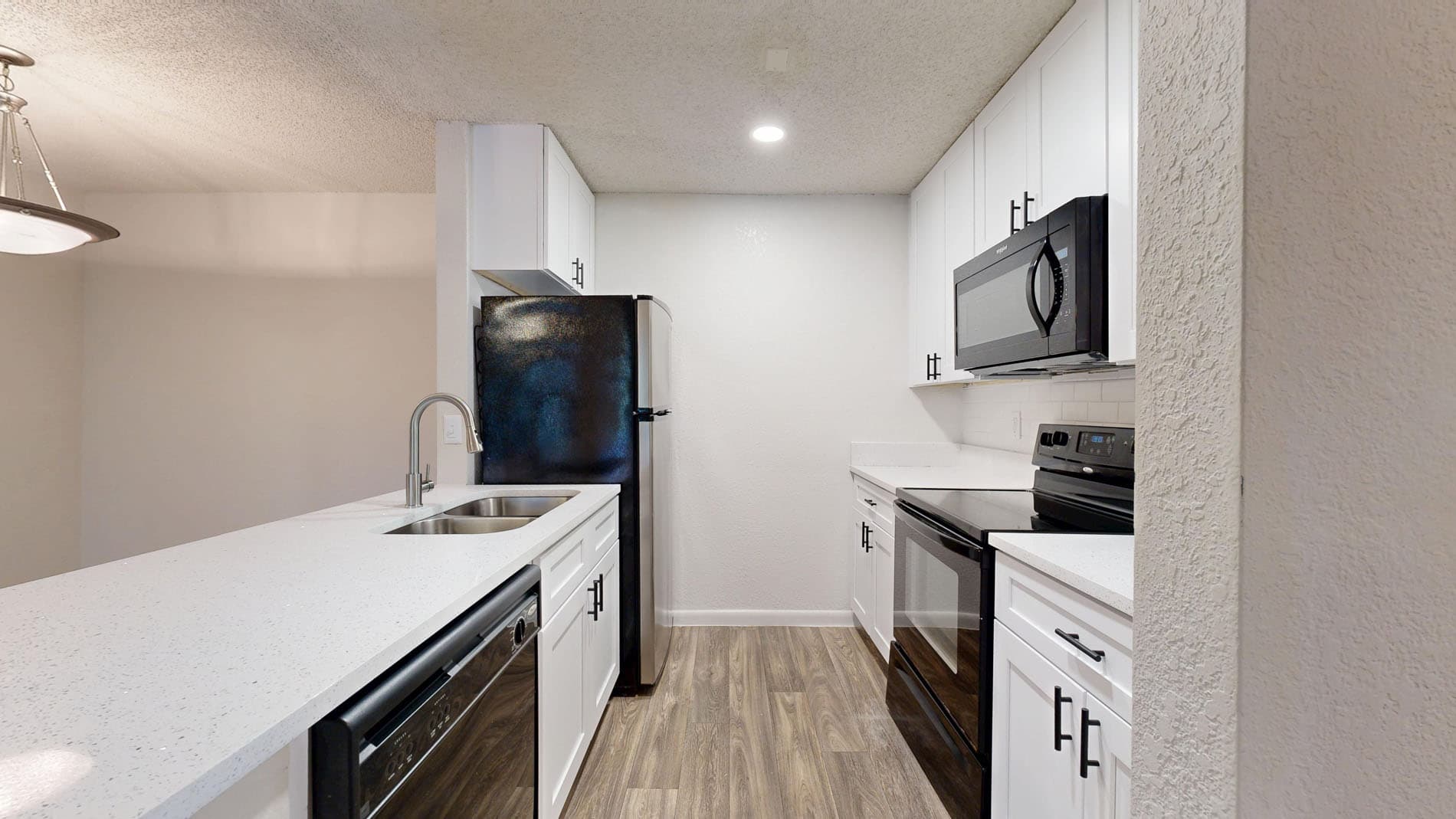 Altamira Place Apartment Homes 1 of 5