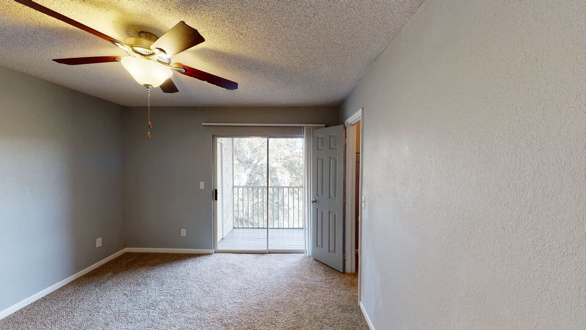 Altamira Place Apartment Homes 3 of 5