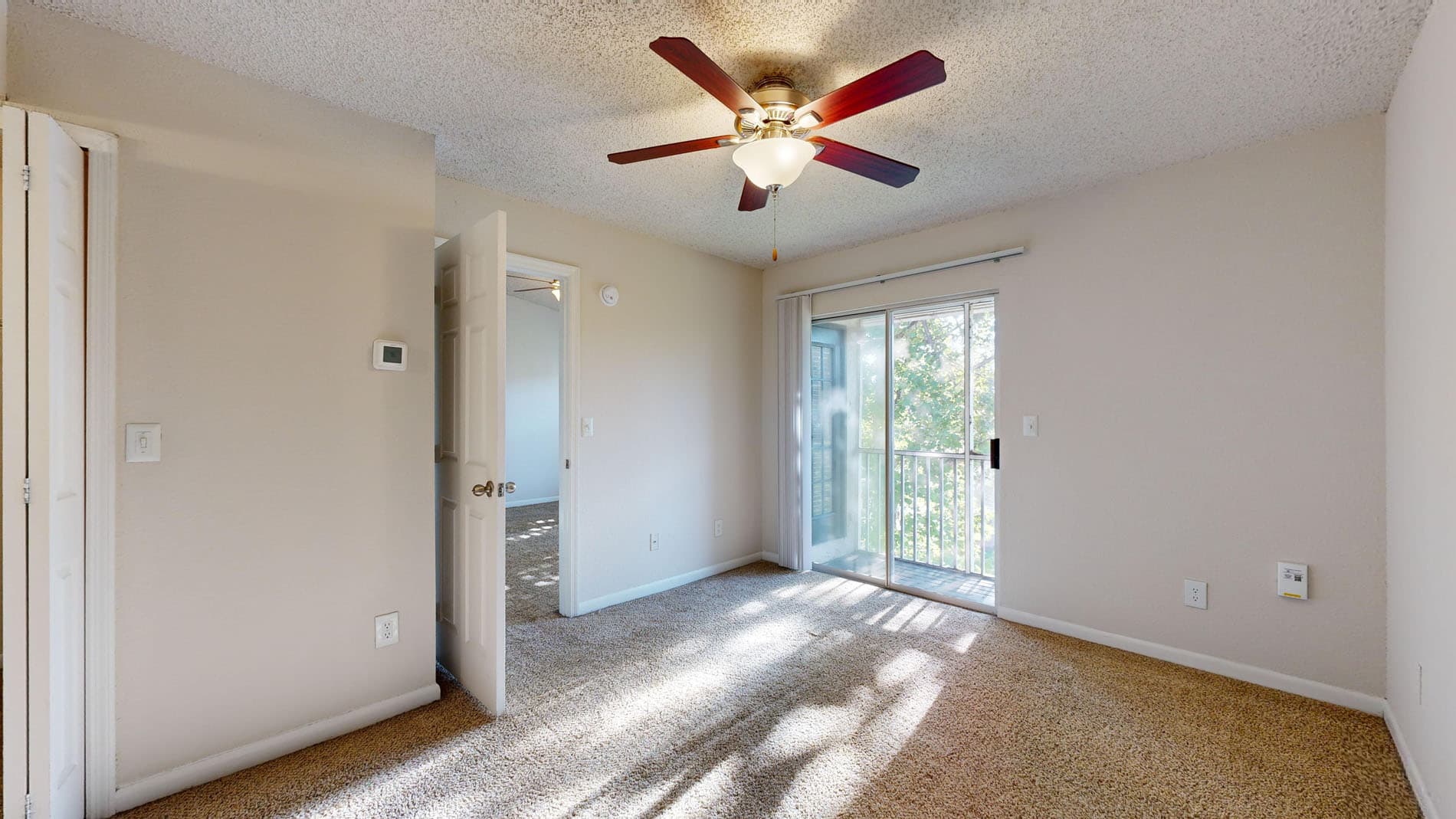 Altamira Place Apartment Homes 4 of 5